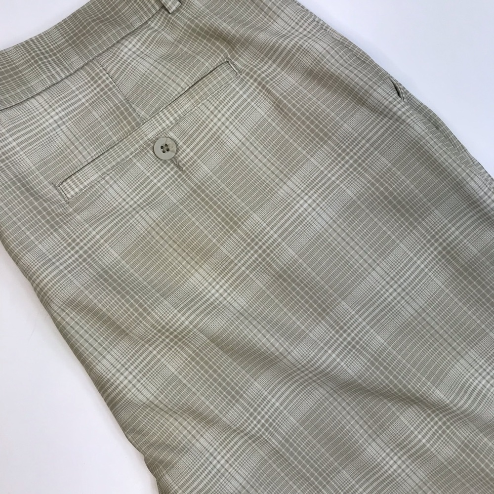 Tommy Armour Golf Shorts Mens Size 40 Beige Tan